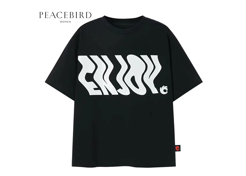 冰球突破豪华版下载app×太平鸟服饰